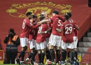 爱游戏官方入口-巴黎翻盘曼联，埃尔林制霸全场