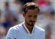 爱游戏官方-温网翻盘拉沃尔杯，梅德韦杰夫状态火热