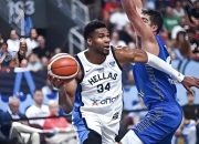 爱游戏在线-阿德托昆博再次夺下常规赛得分王，实力无可匹敌