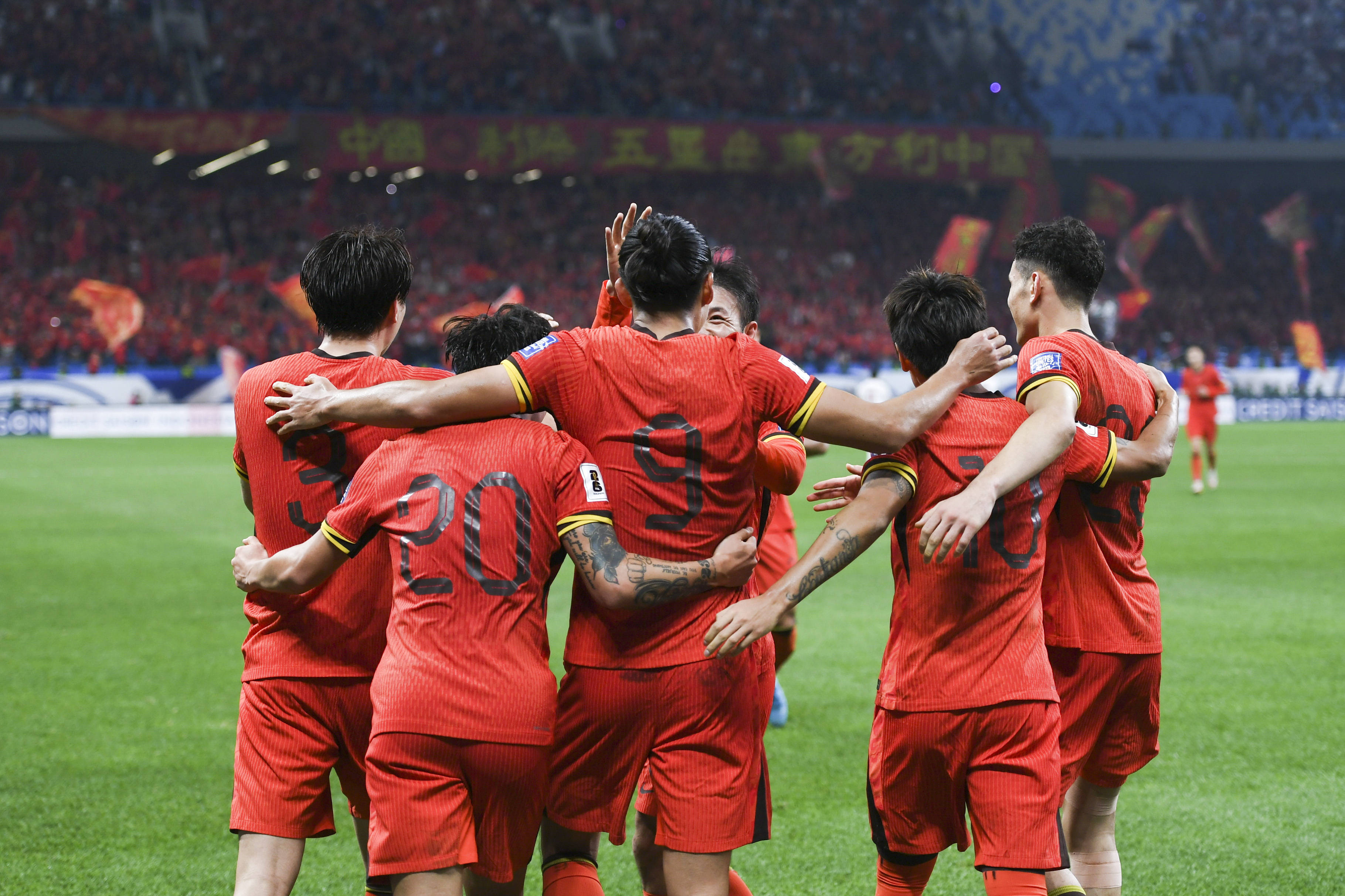 印尼队力克韩国队，李梓嘉带队取胜