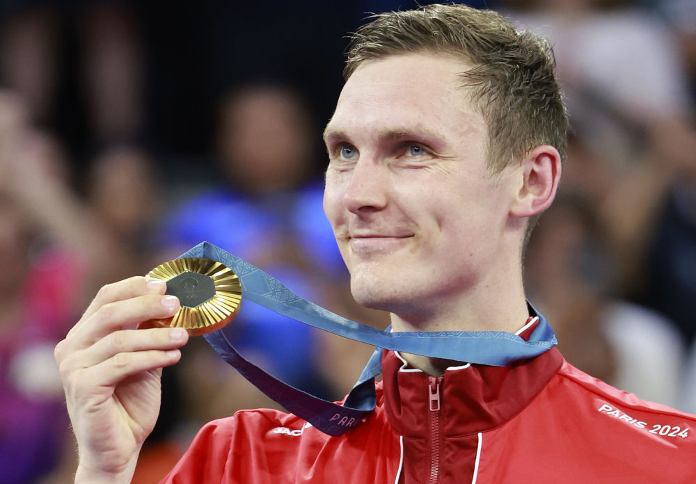 印尼队完胜韩国队，安赛龙惊艳四座