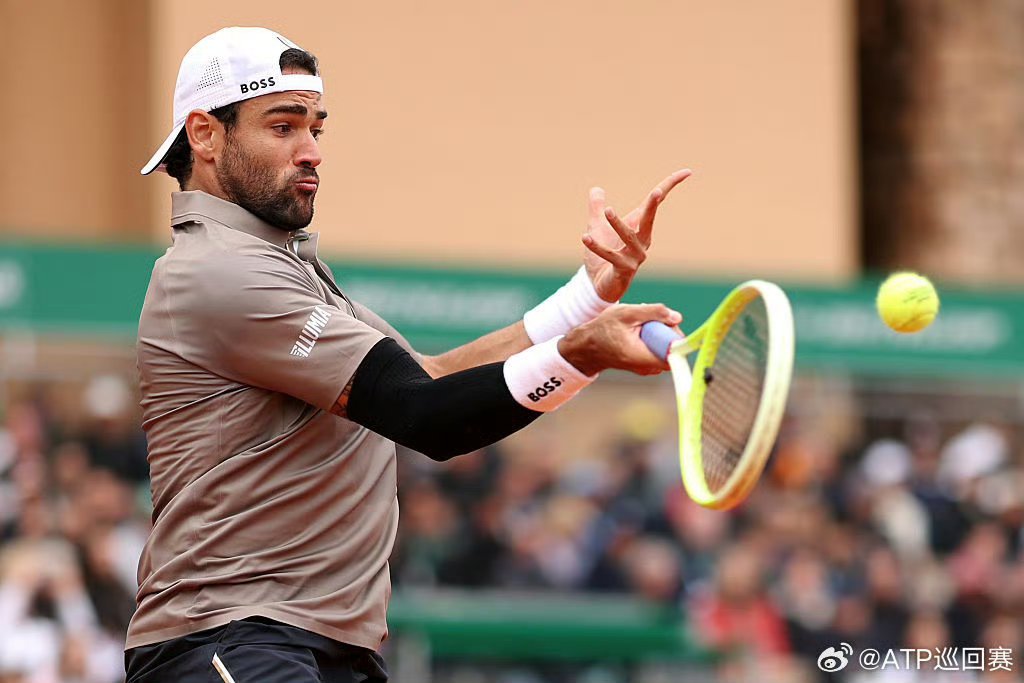 ATP总决赛逆转蒙特卡洛大师赛，纳达尔扛起全队