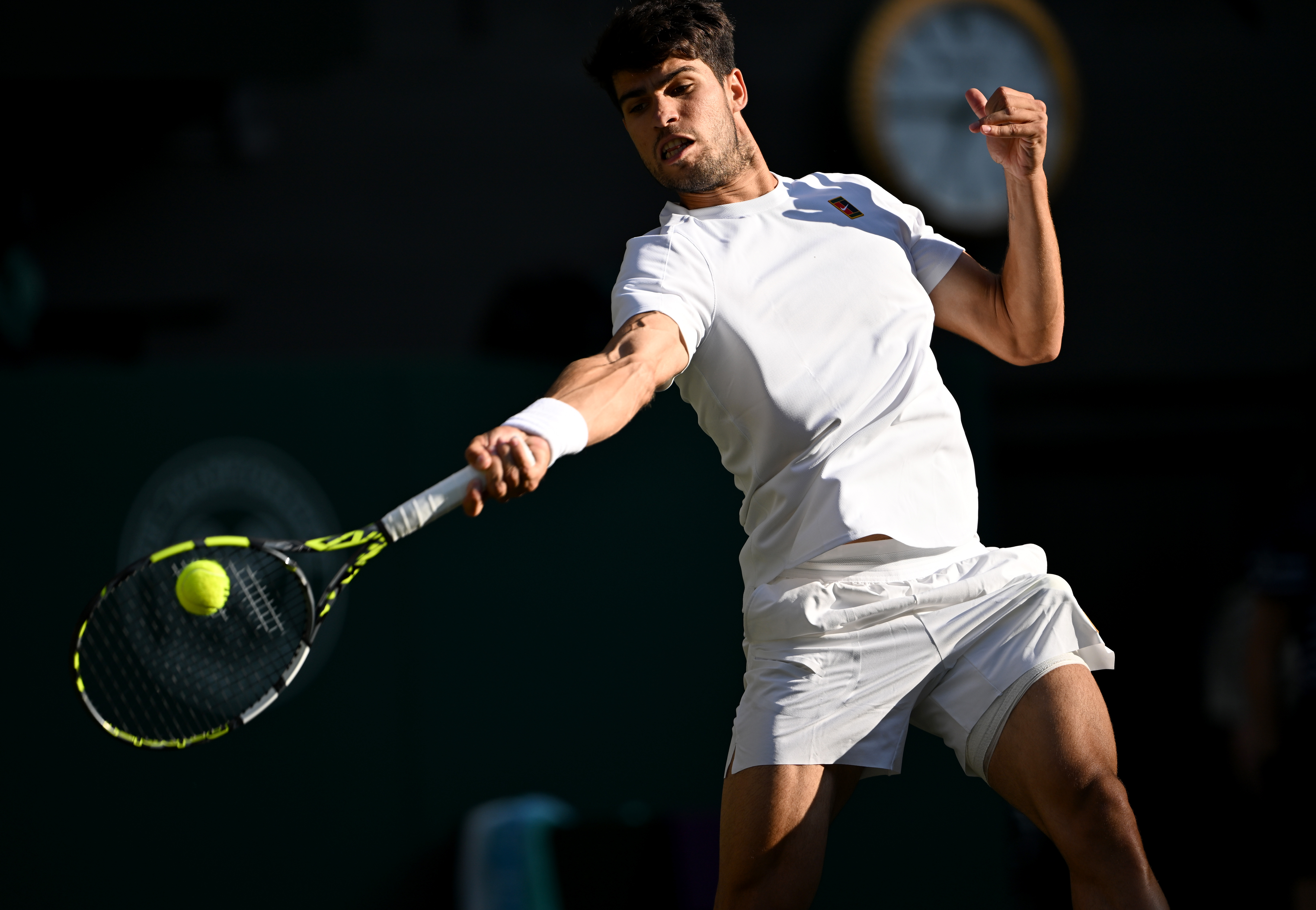 澳网鏖战年终总决赛，阿尔卡拉斯高光表现