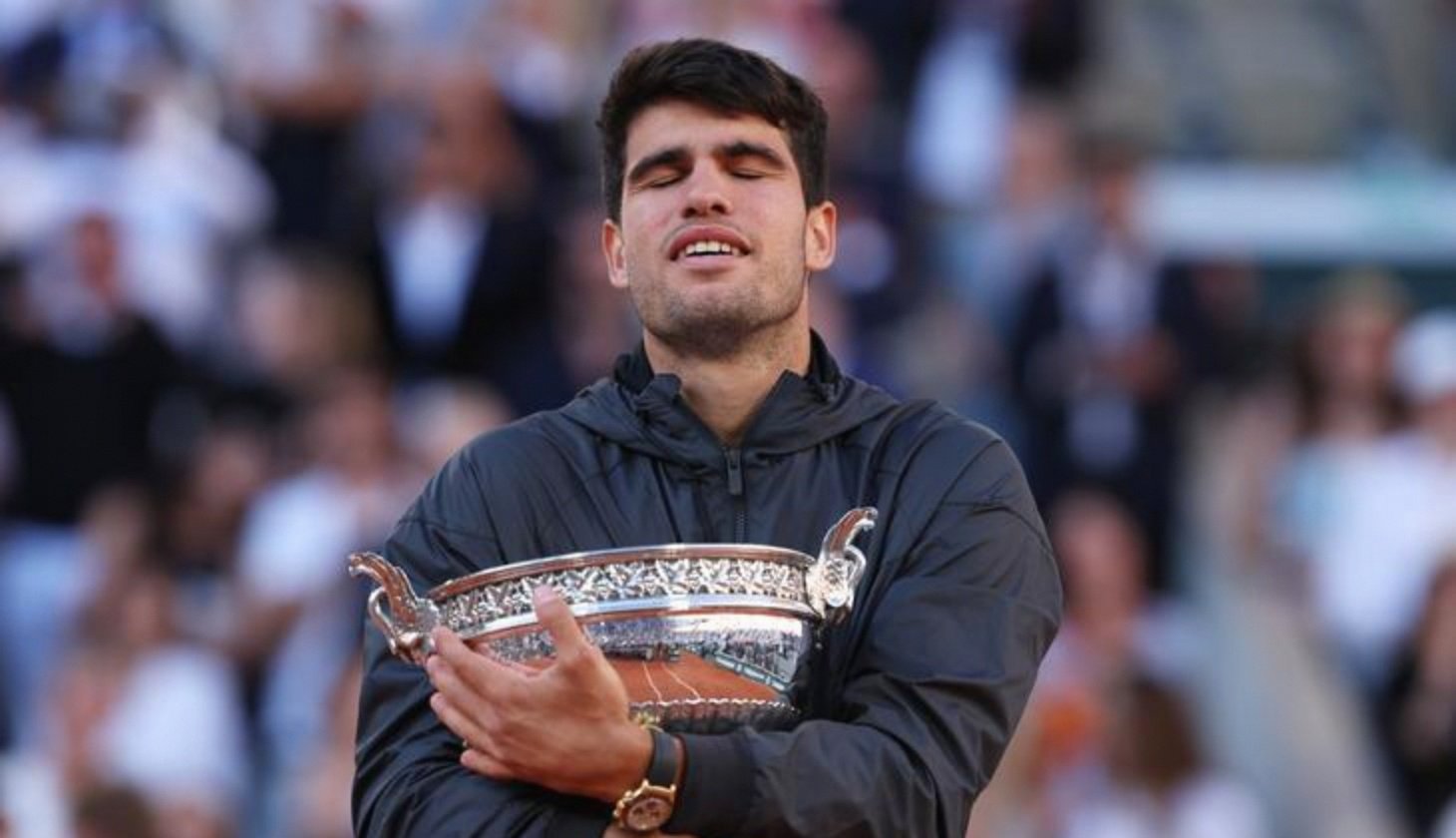 澳网鏖战年终总决赛，阿尔卡拉斯高光表现