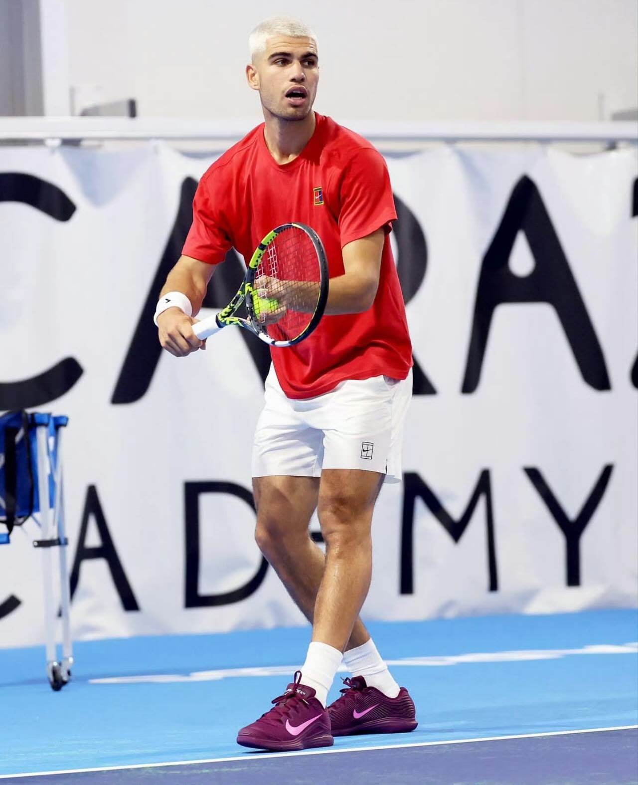 美国网球队血洗世界网球队，阿尔卡拉斯完成帽子戏法