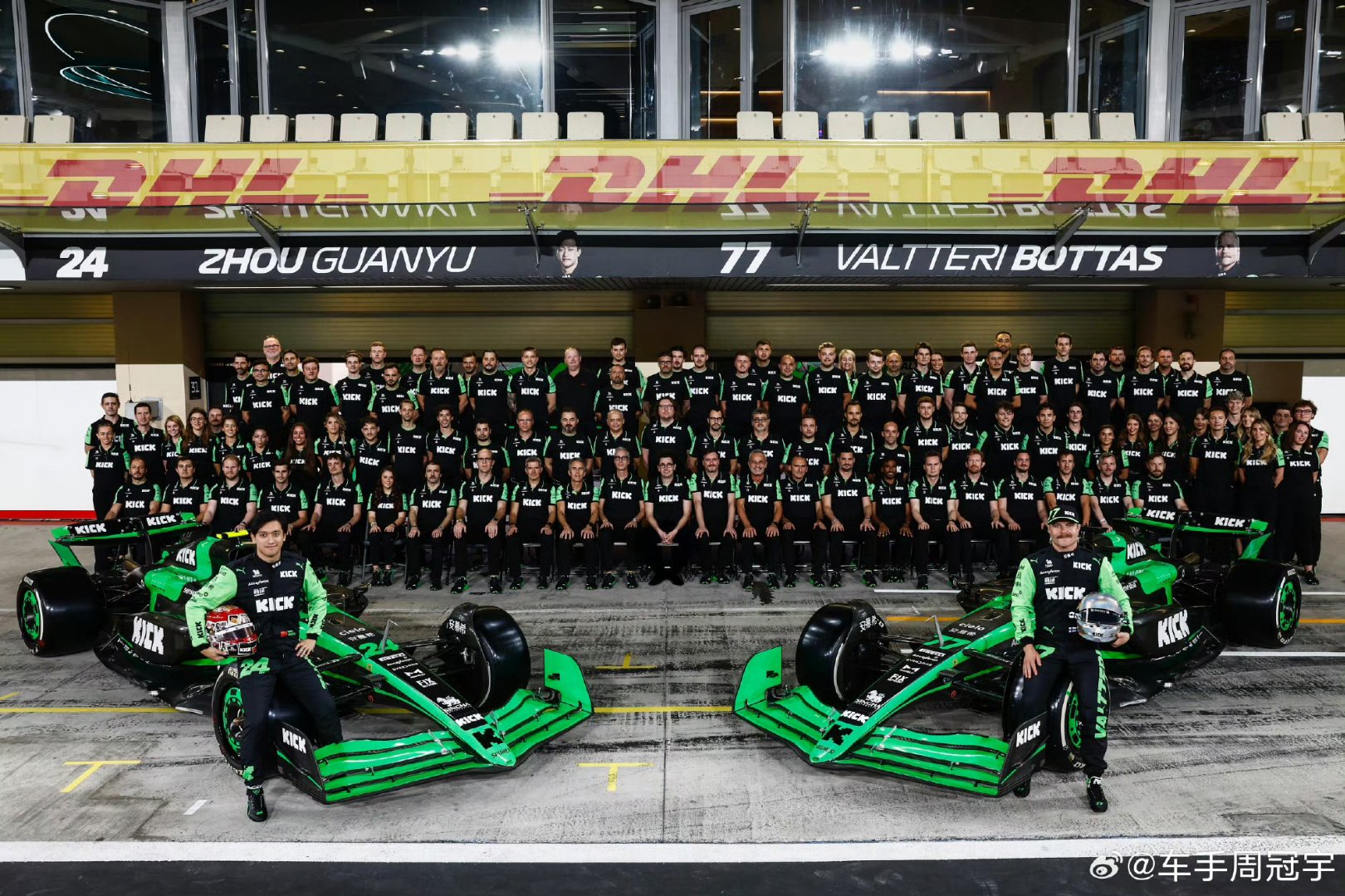 红牛车队力克索伯车队，塞恩斯高光表现