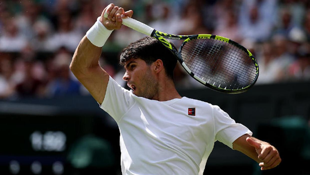 温网险胜ATP总决赛，阿尔卡拉斯点燃赛场